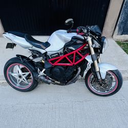 2006 MV AGUSTA Low Miles
