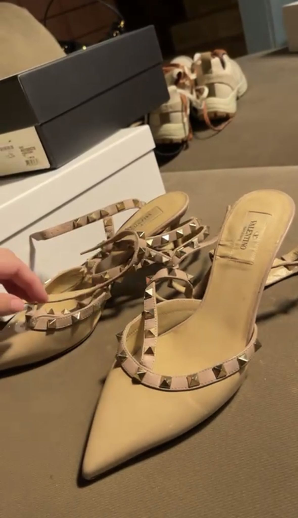BARELY USED VALENTINO HEELS