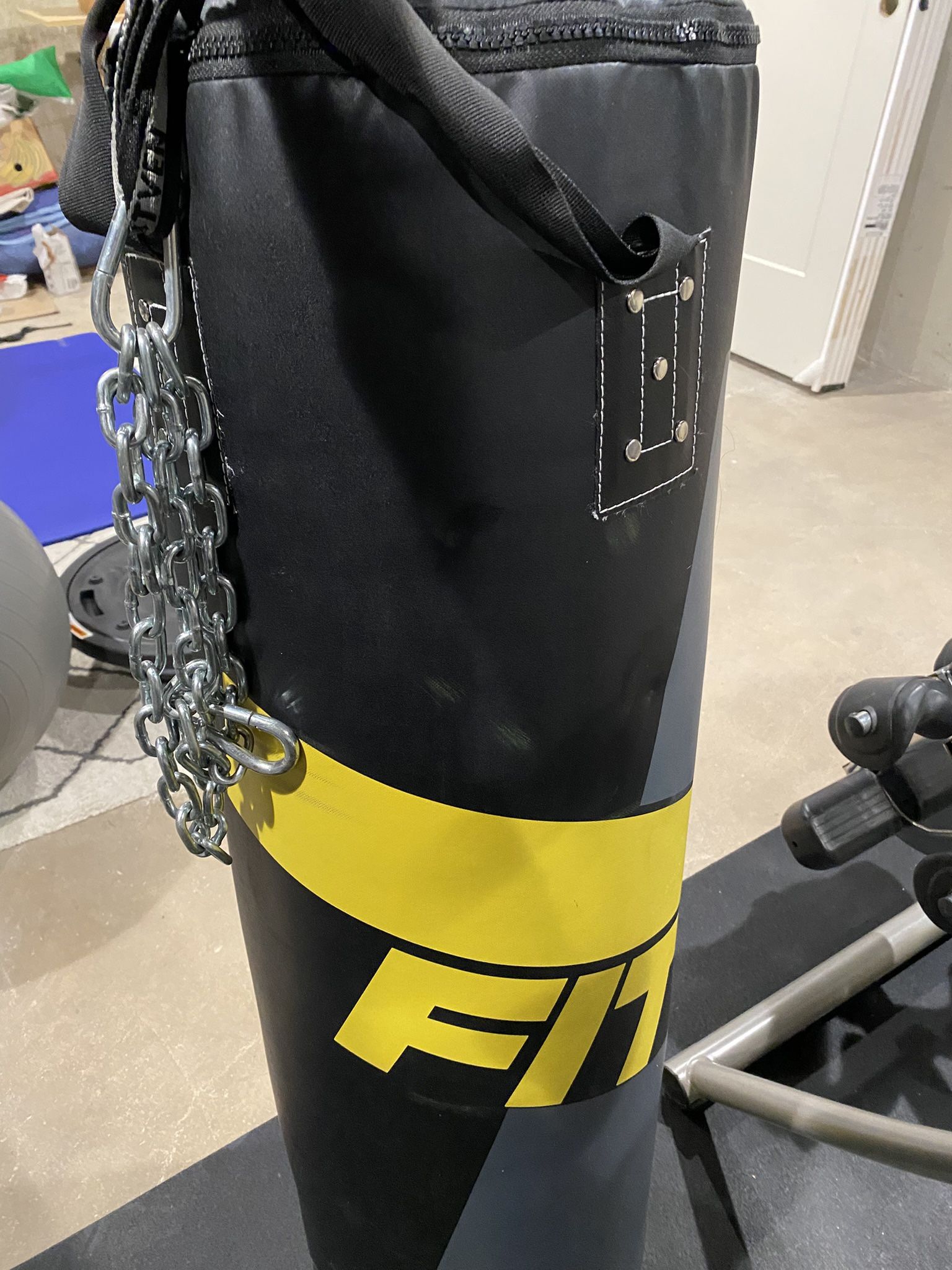 FITVEN 50lb Punching Bag-excellent Condition