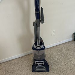 Shark Bagless Vacuum 