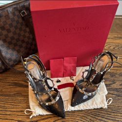 Black Valentino Heels Size 6 