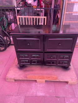 4 Drawer Dresser