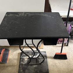 Free End Table