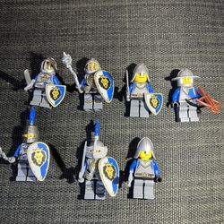 Lego crown lion knights