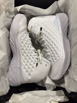 Kobe 3 size 7.5 men’s
