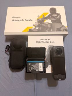 Insta360 X5 8K 360 Action Cam Motorcycle Bundle