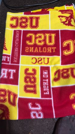 1/2 yard to make a pillow forcsu