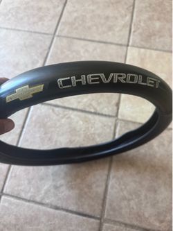 Steering wheel cover