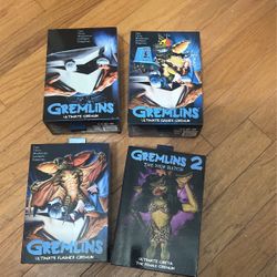 Set Of 4 NECA Gremlins !!!