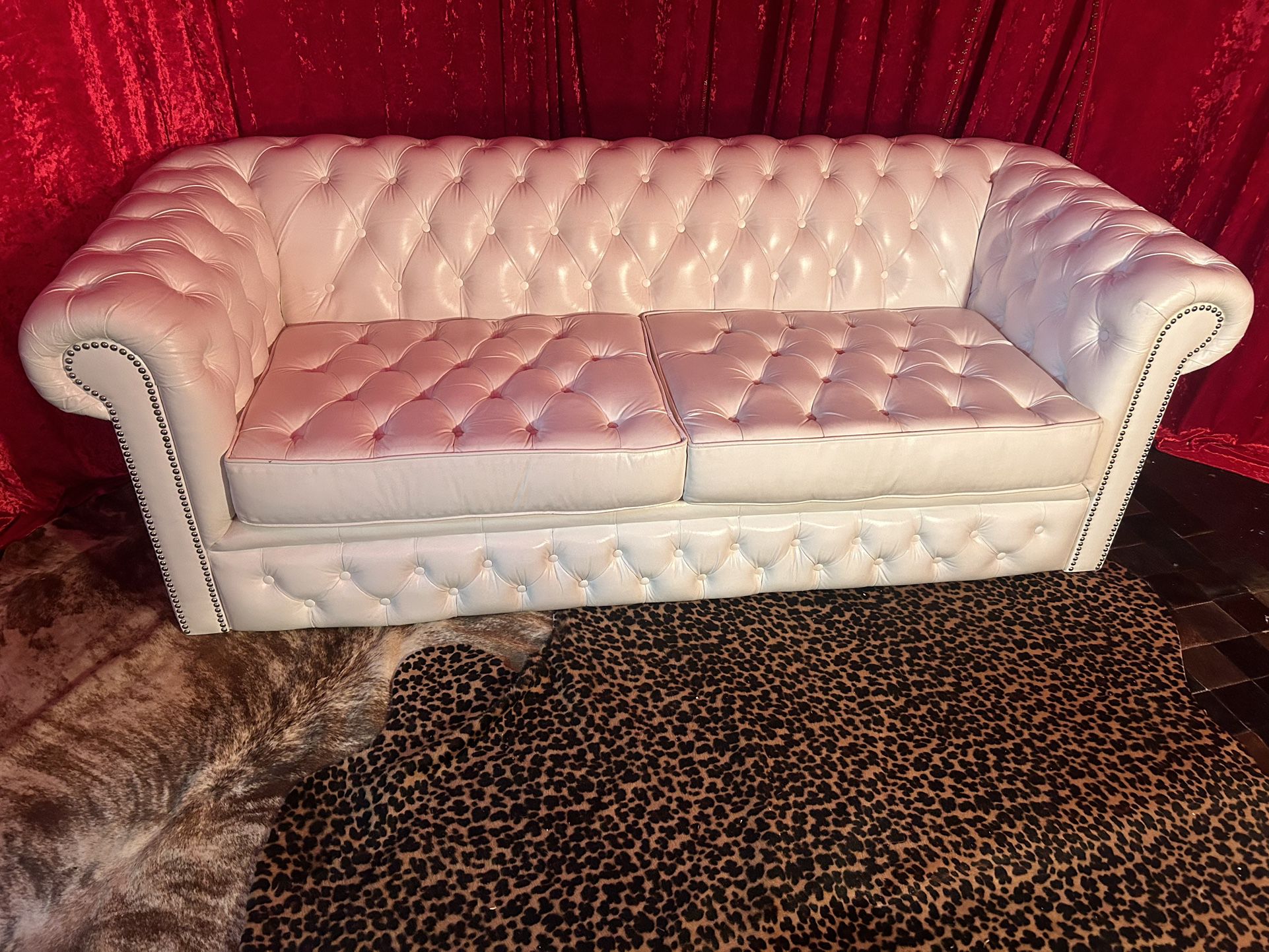 White Chesterfield Leather Sofa
