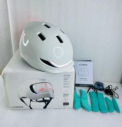 New Other Lumos Street Helmet U White Size 56 - 61 CM LED Bluetooth With Remote Blinkers