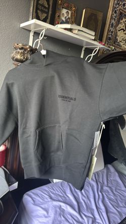 Essentials Hoodie 2026 Edition / JET BLACK (BLACK ON BLACK) SZ MEDIUM