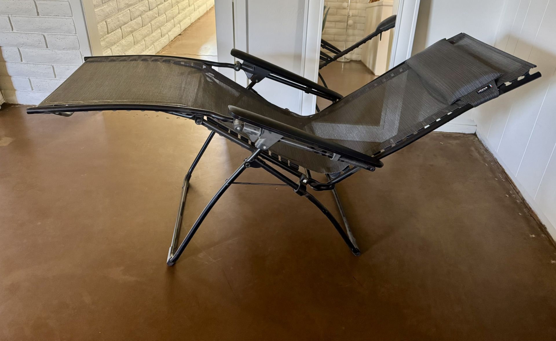 Zero Gravity XL Reclining Chair Lafuma Brand 