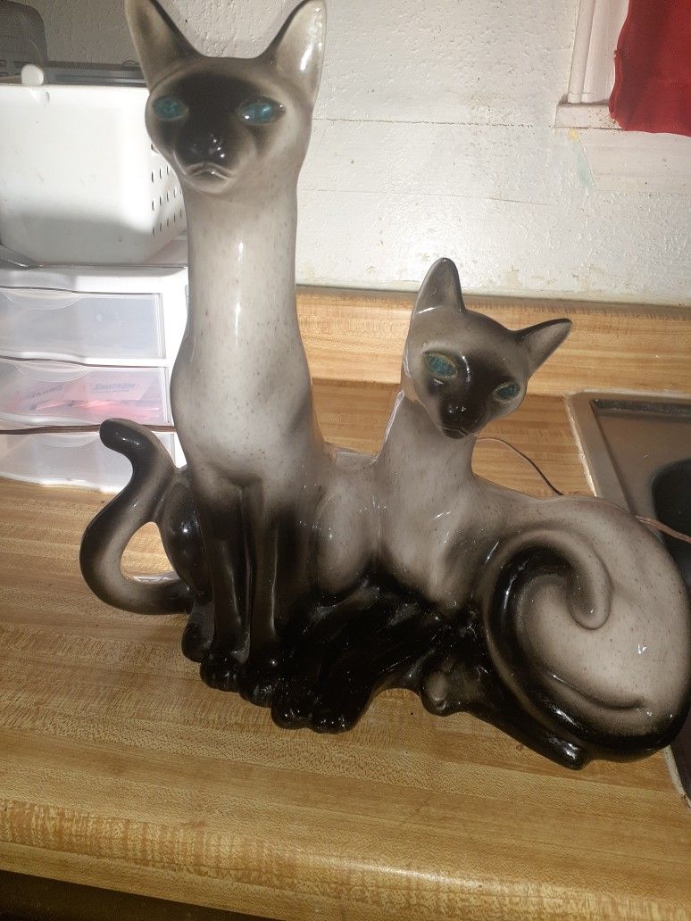 Siamese cat Lamp