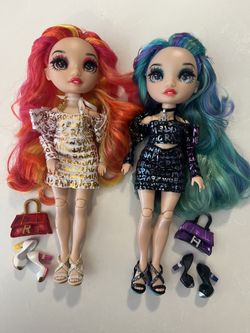 Rainbow High Dolls Twins Holly and Laurel De'Vious 2 Pack