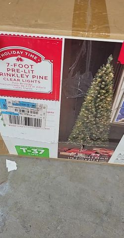 Pre lit Christmas Tree