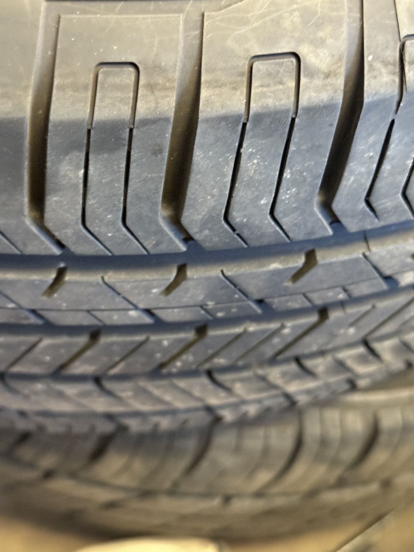 235/55/18 Chevy Trax Volvo Sprinter Tire