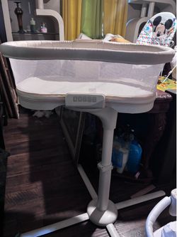 Halo bassinet