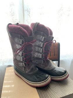 Boots Sorels size 8.5