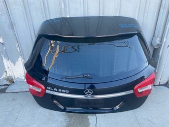 2015-2020 Mercedes GLA rear Lift Gate