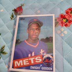 Dwight Gooden 1985 Topps Rookie Baseball Card 