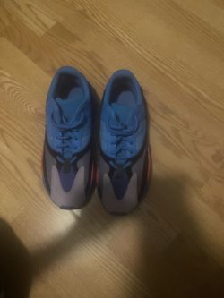 Yeezy boost 700 Hi-res blue