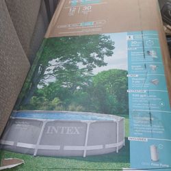 INTEX 12ftx30in POOL WITH TYPE A FILTER INCLUDED