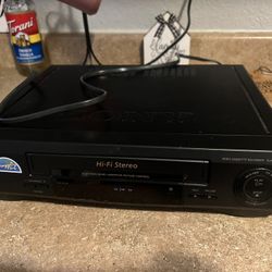 Sony SLV-679HF  VCR VHS