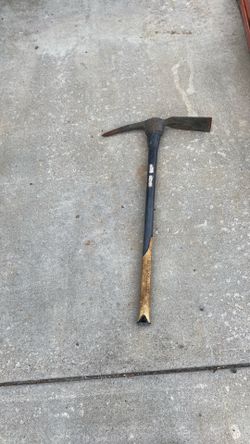 Pick axe