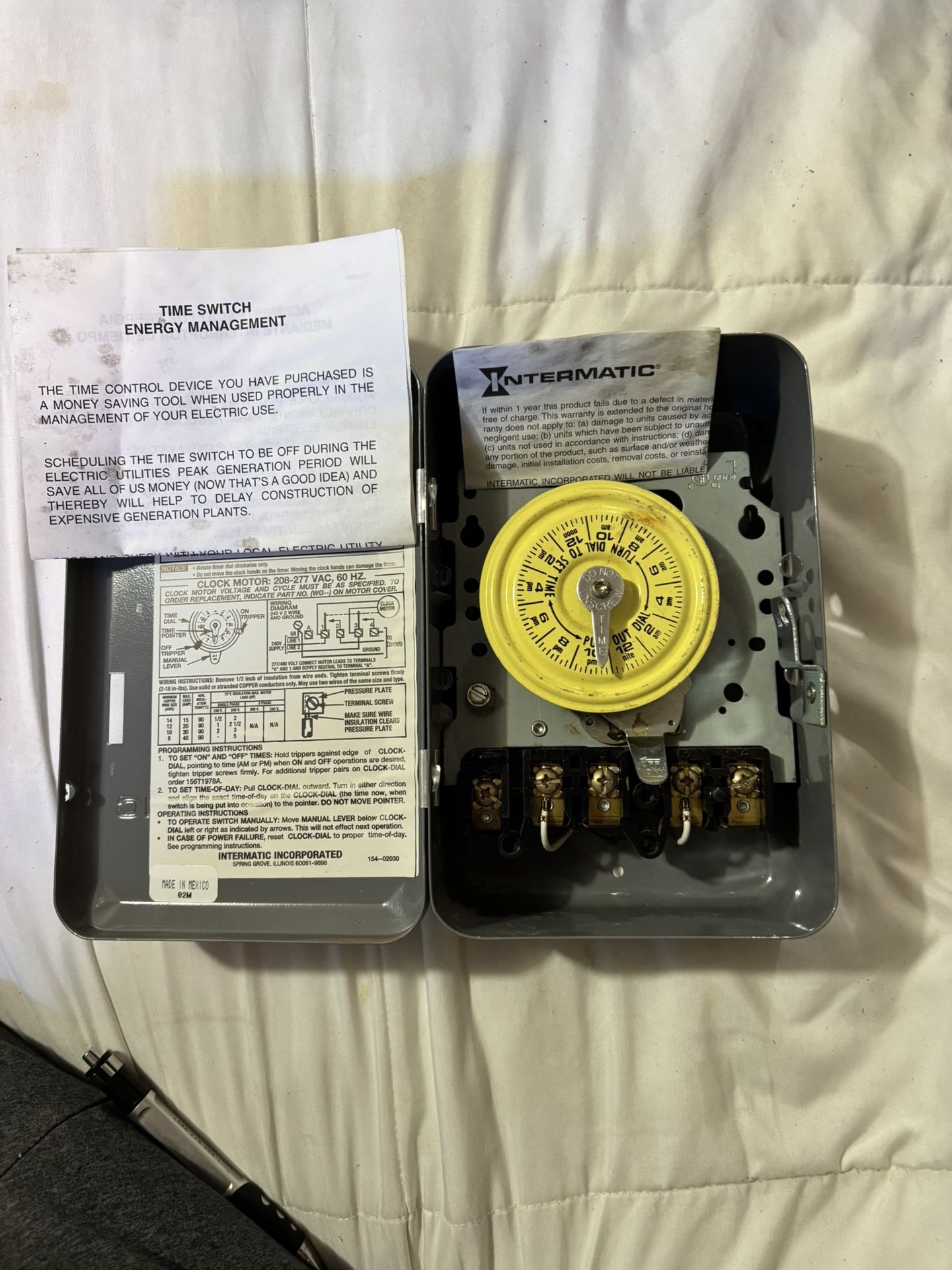 230 V Intermatic timer and box, Pool Pump Etc