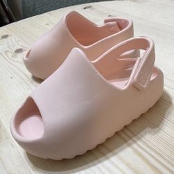 Brand new  13CM and 14CM foot Length