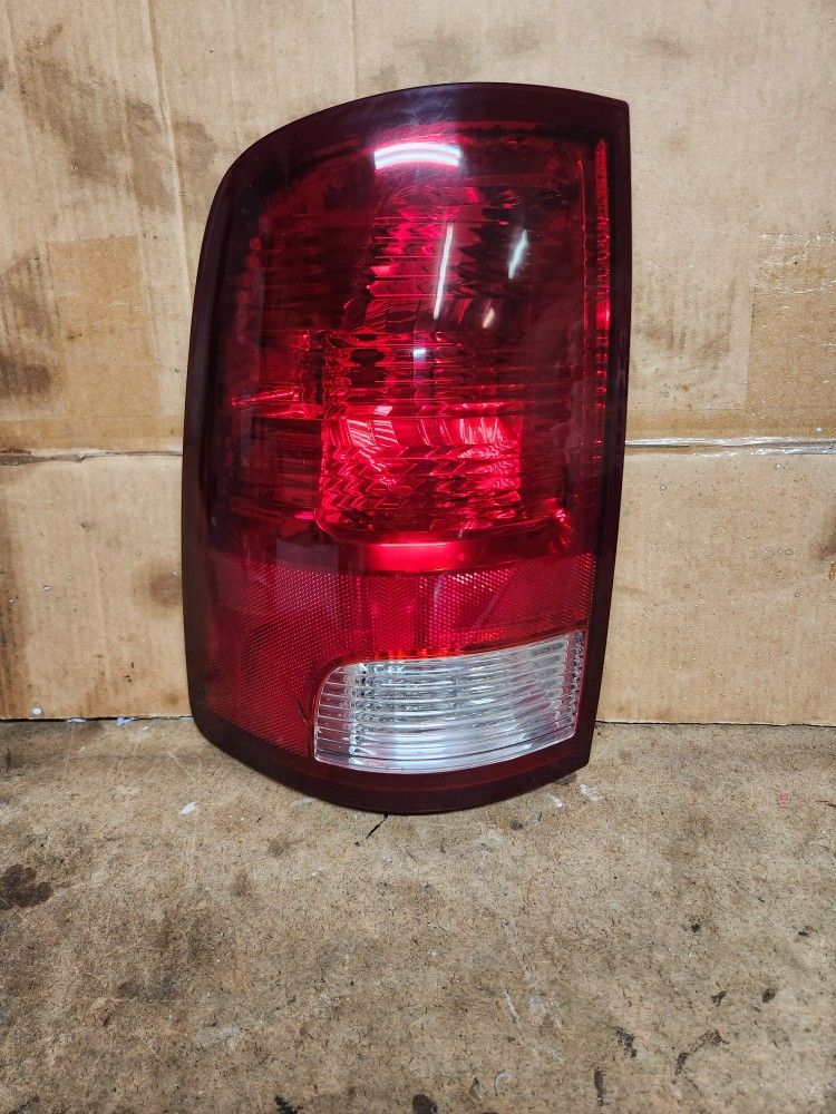 2009 To 2018 Dodge Ram Driver Side Tail Light