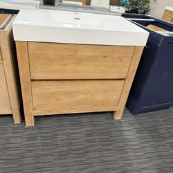 36” Bathroom Vanity In Wood Color 