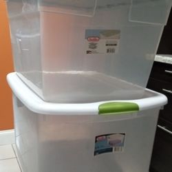  2 Large Storage Bins x $5.  Located @ Hollywood 33020