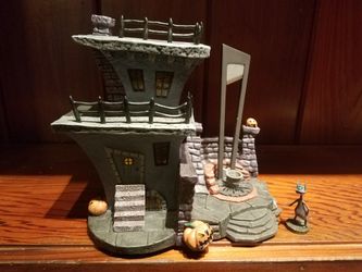 NBC Hawthorne Village Nightmare Before Christmas Guillotine House Cyclops Mint