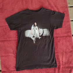 Billie Eilish  T Shirt - Sweet Dreams unisex T-shirt size XS