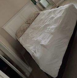 Queen bed