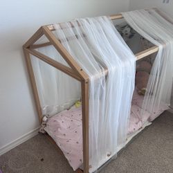 Toddler canopy Style Bed And mattress