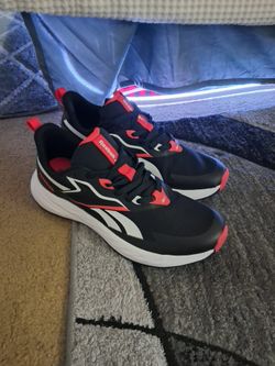 Brand New Reebok Size 11