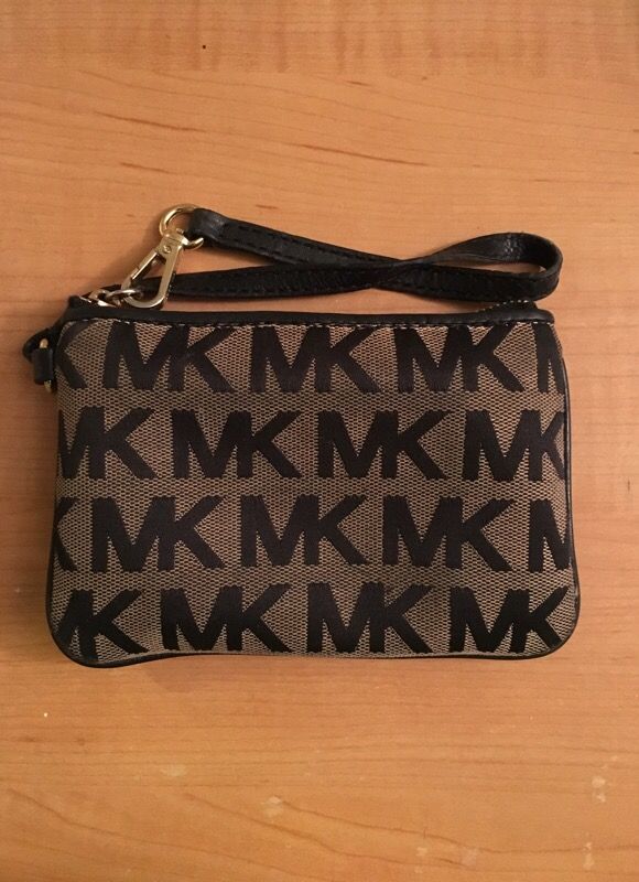 Michael Kors wristlet wallet MK logo black and tan