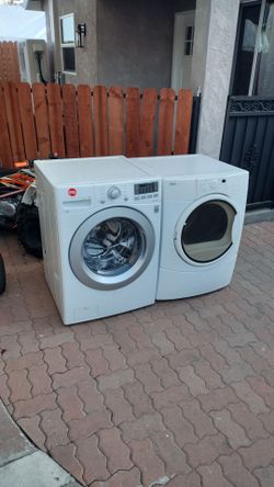 Washer and gas dryer