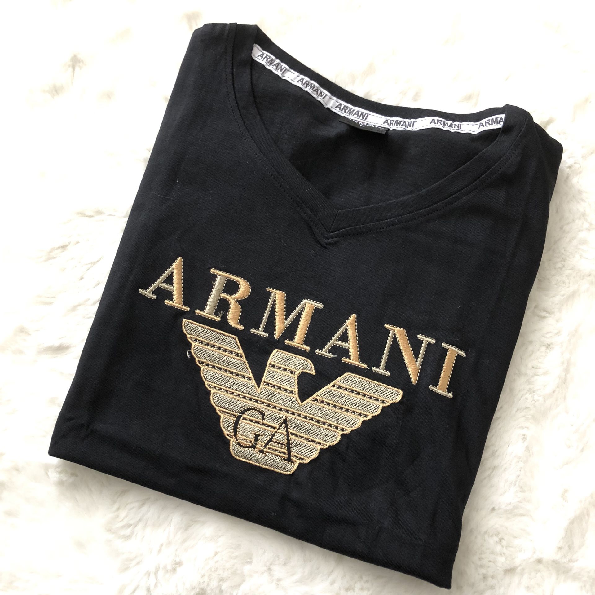 Armani V-neck T-Shirt Women (Small)
