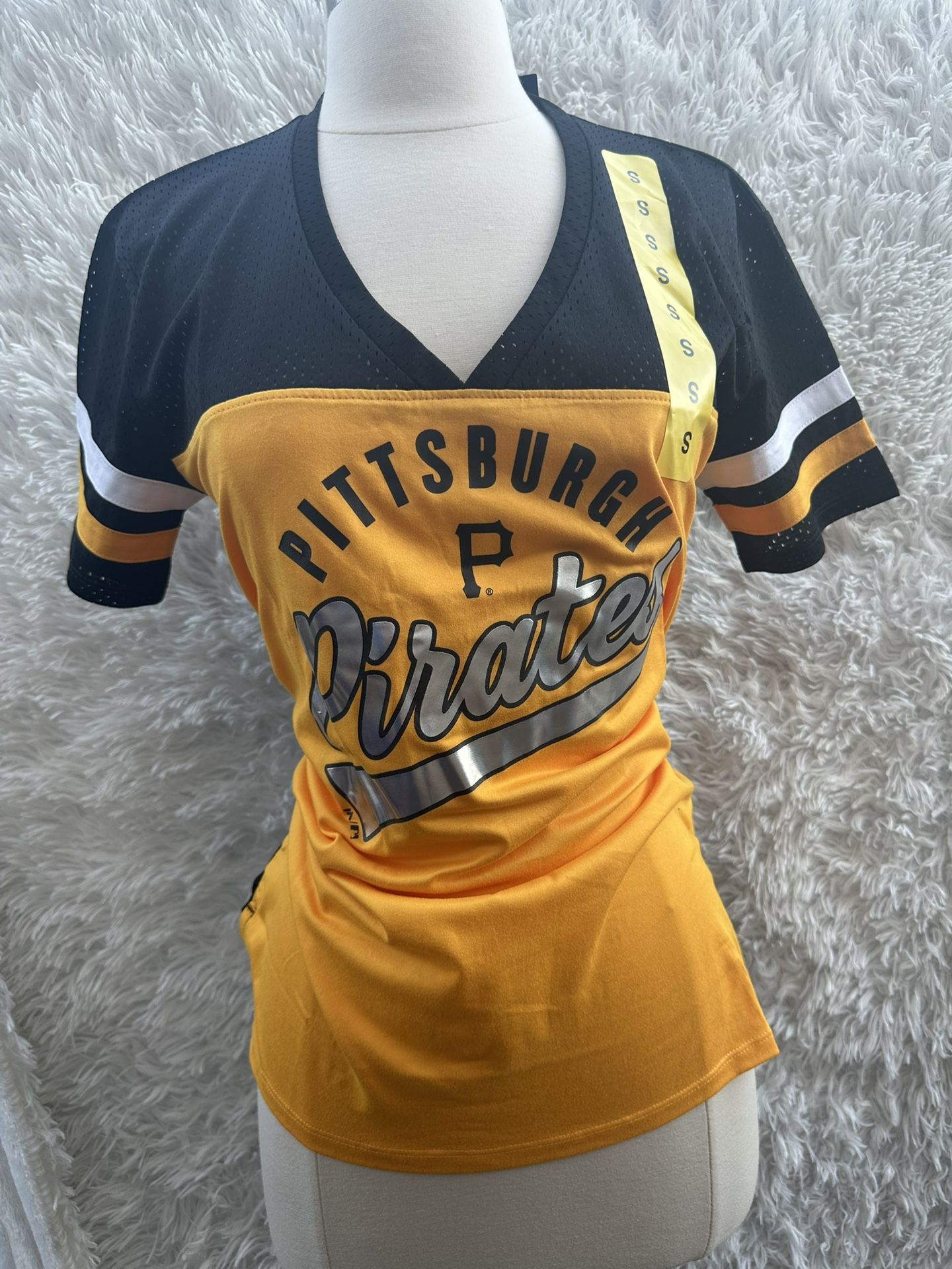 New women Pittsburgh Pirates Black and Gold Jersey