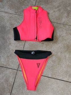 Girl's Wetsuit/ Body Glove...swiming Or Surf