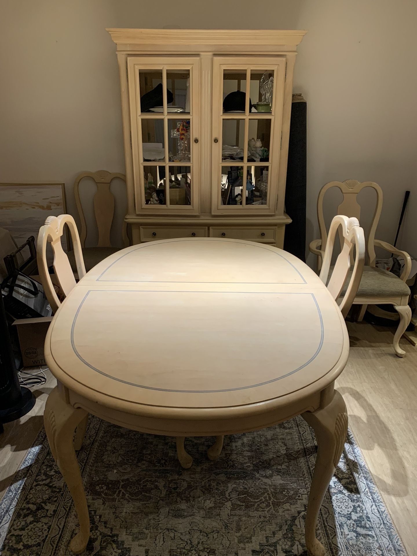 Dining Table With Chairs $200