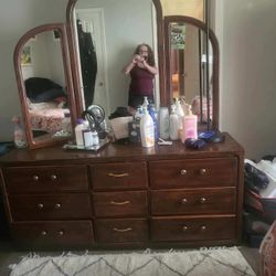 Long Dresser And Mirror And Talk Dresser/Stand