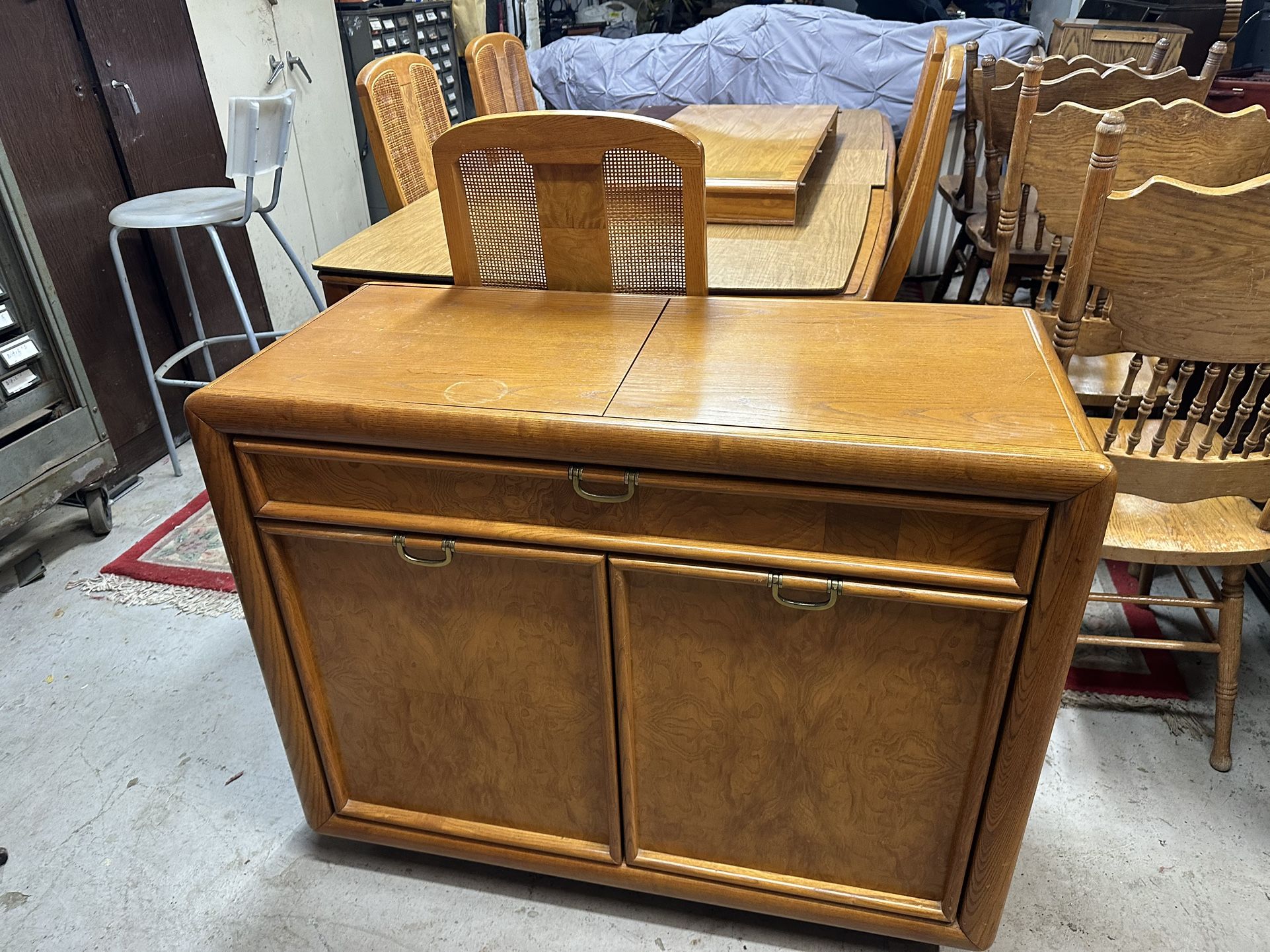 Broyhill Dining Server Buffet Cabinet