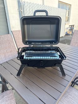 Portable 1 Burner Propane Gas Tabletop Grill in Black