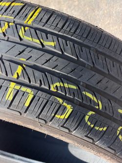 225-40-19 $75 (Runflat)
