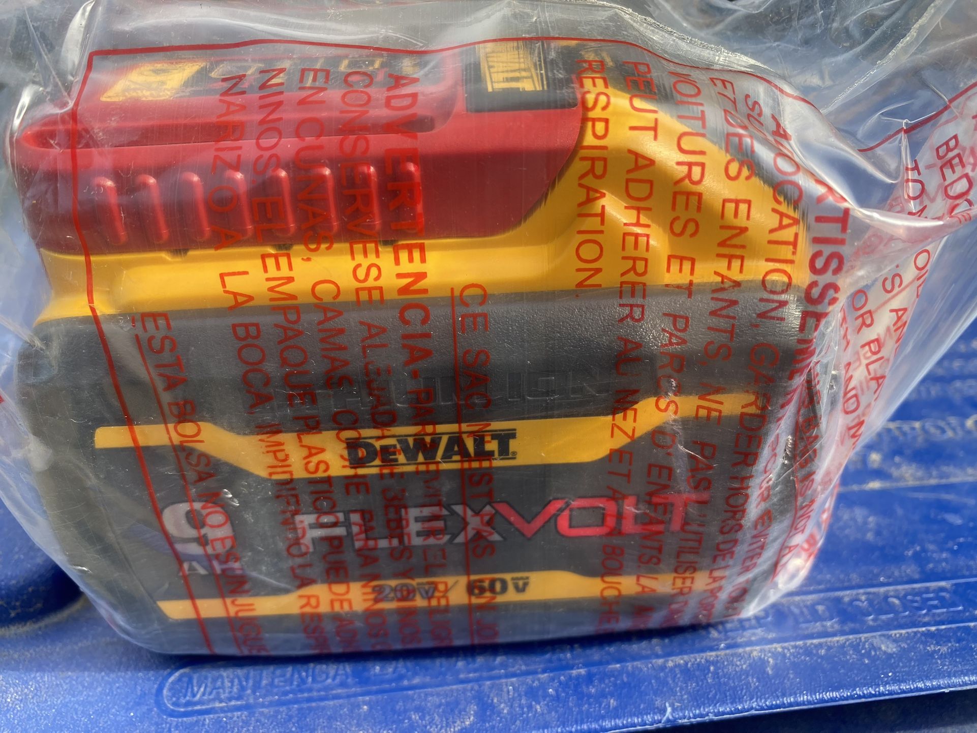Dewalt DCB609 20V/60V Max Flexvolt 9.0Ah Battery